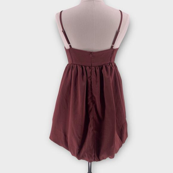 ASTR The Label Bustier Bubble Hem Mini Dress in Merlot L - Picture 5 of 13